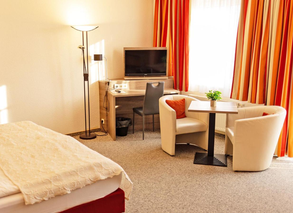 Hotel Zur Sonne 바렌 외부 사진